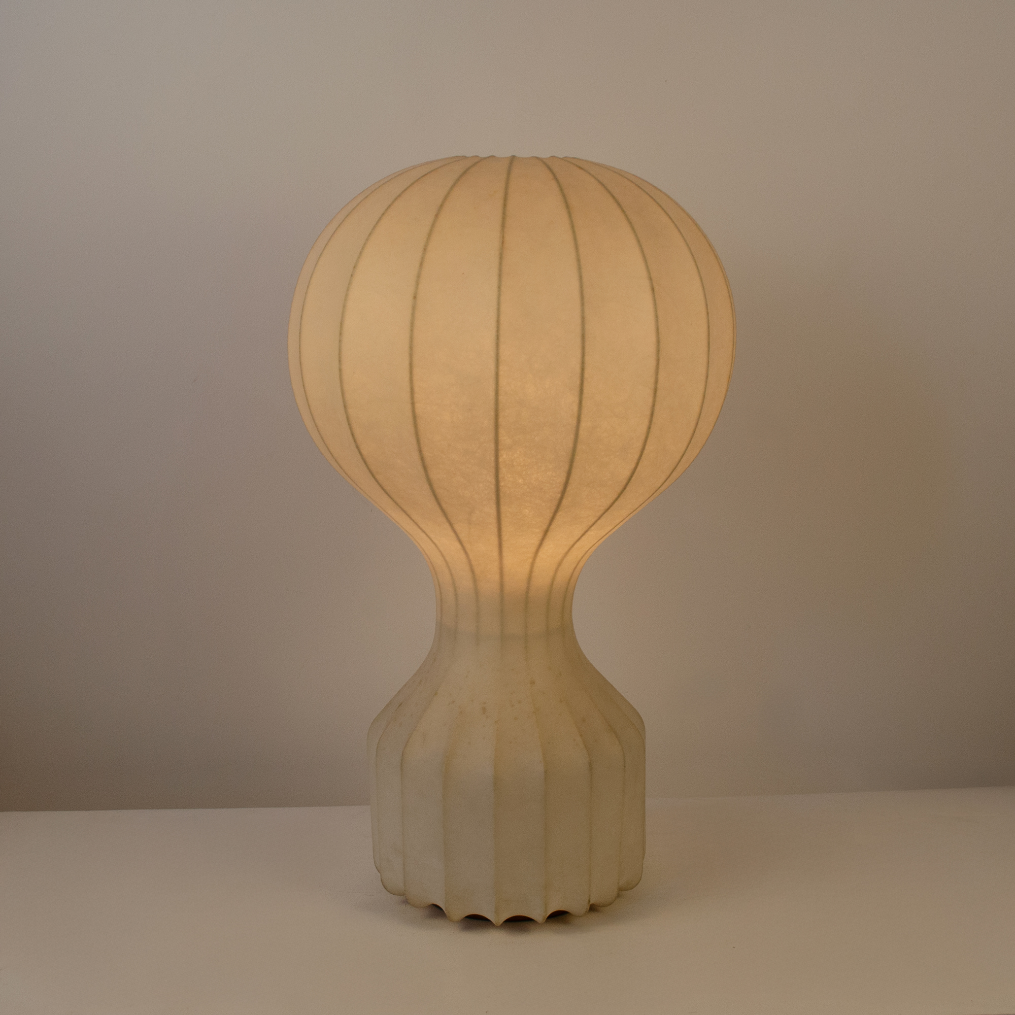 Large Gatto Lamp