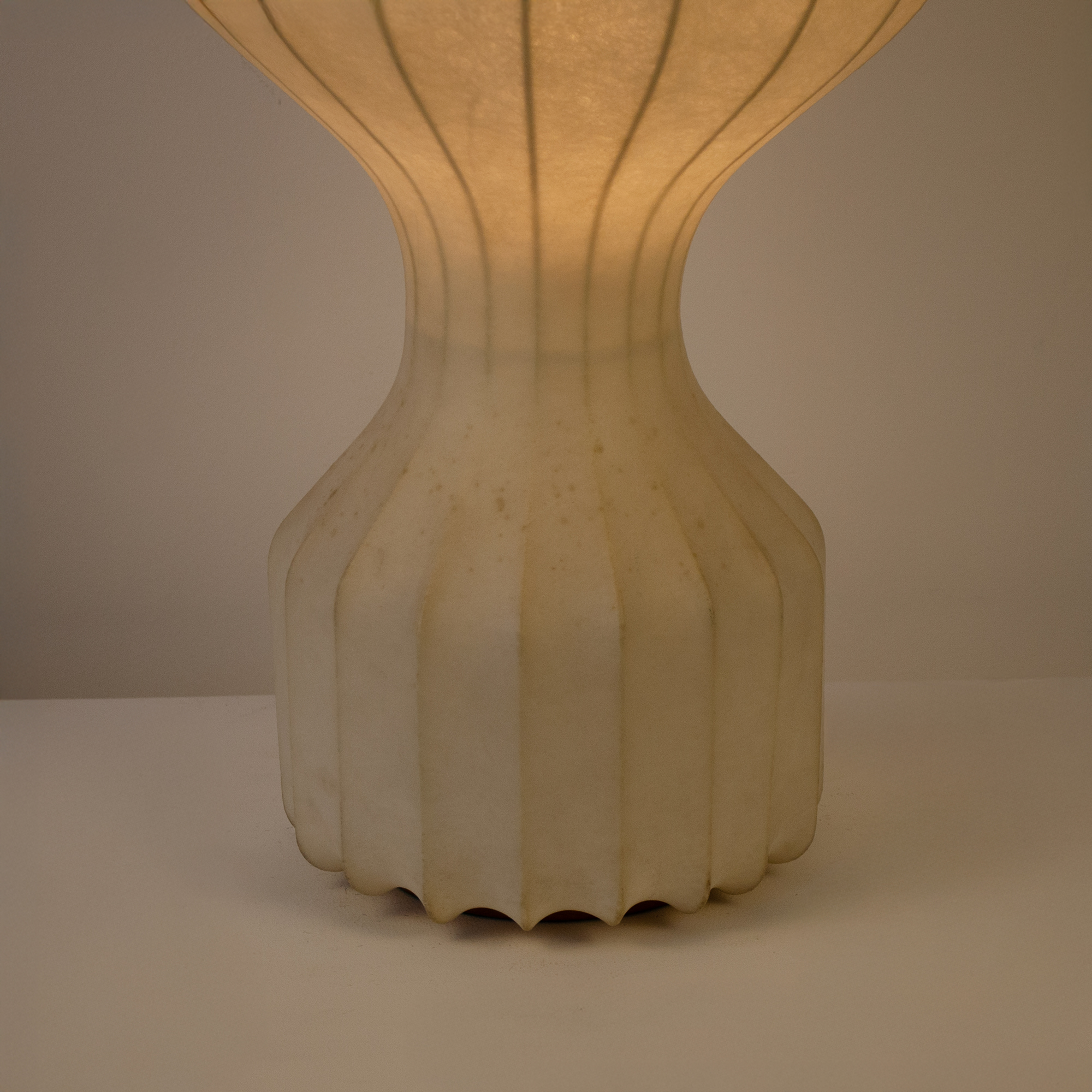 Large Gatto Lamp - Image 3