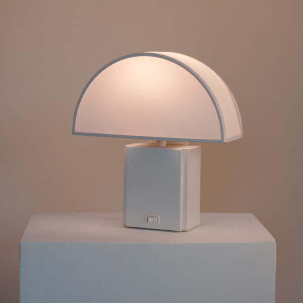 Olympe Lamp