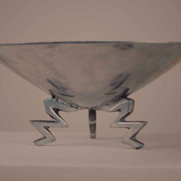 Zig Zag legged bowl - Image 4