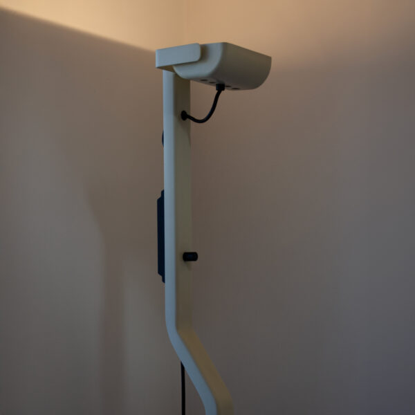 Sirio T Floor Lamp - Image 7