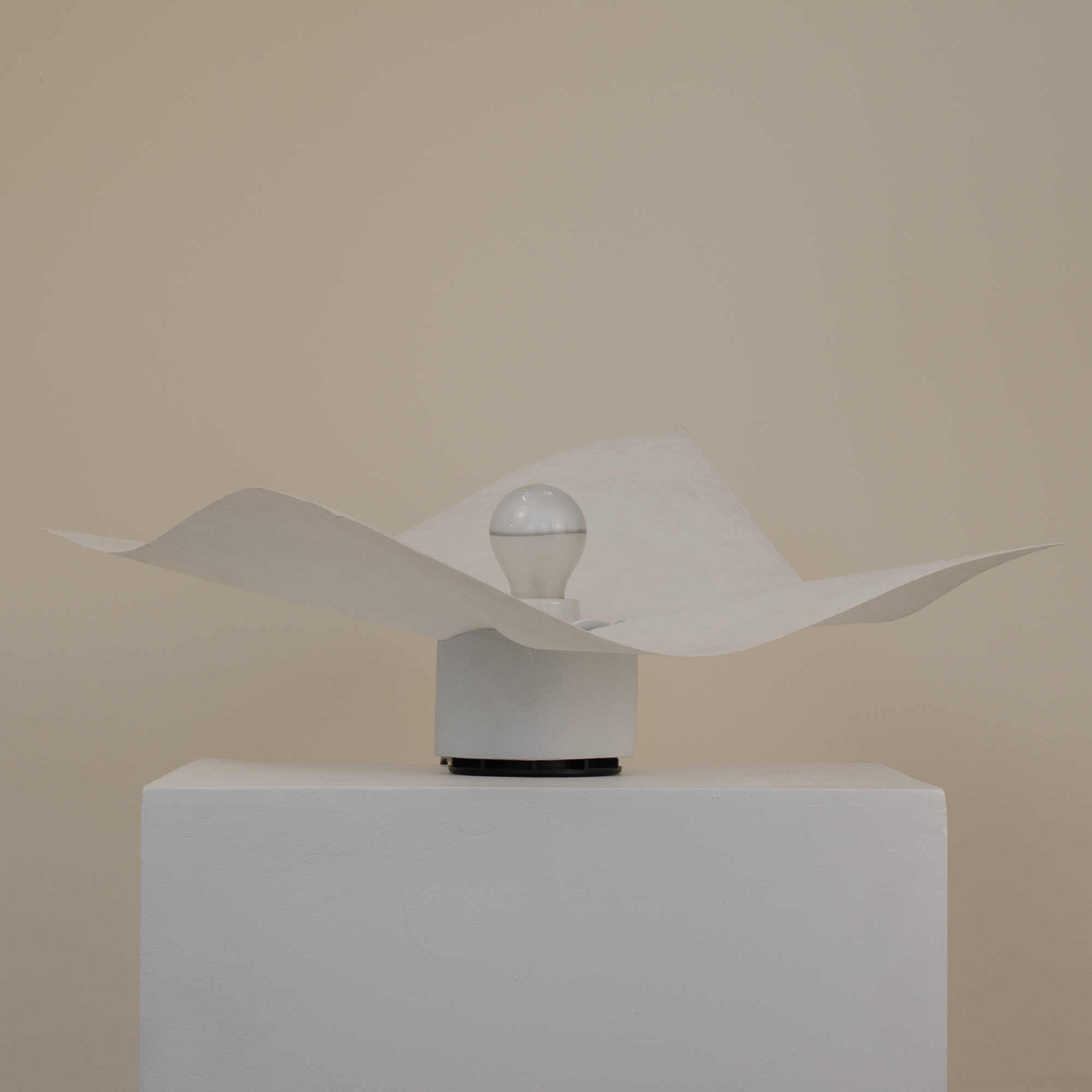Area 10 Table Lamp - Image 4