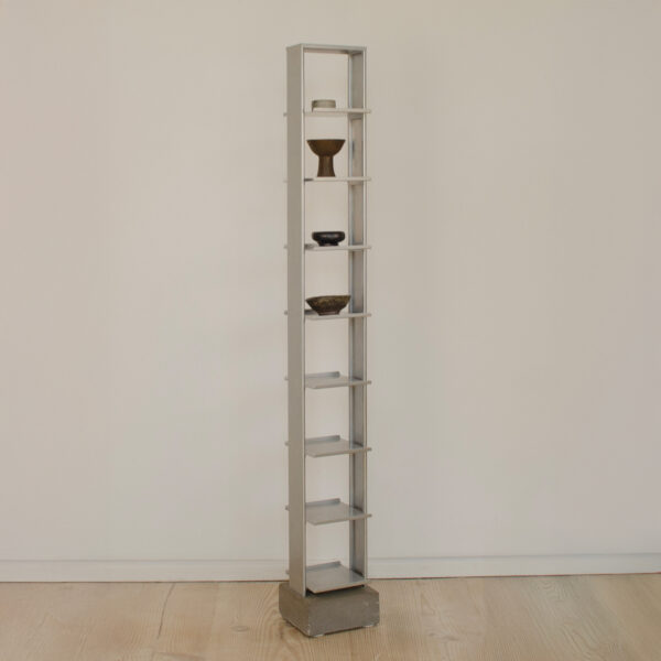 Jutis CD Tower